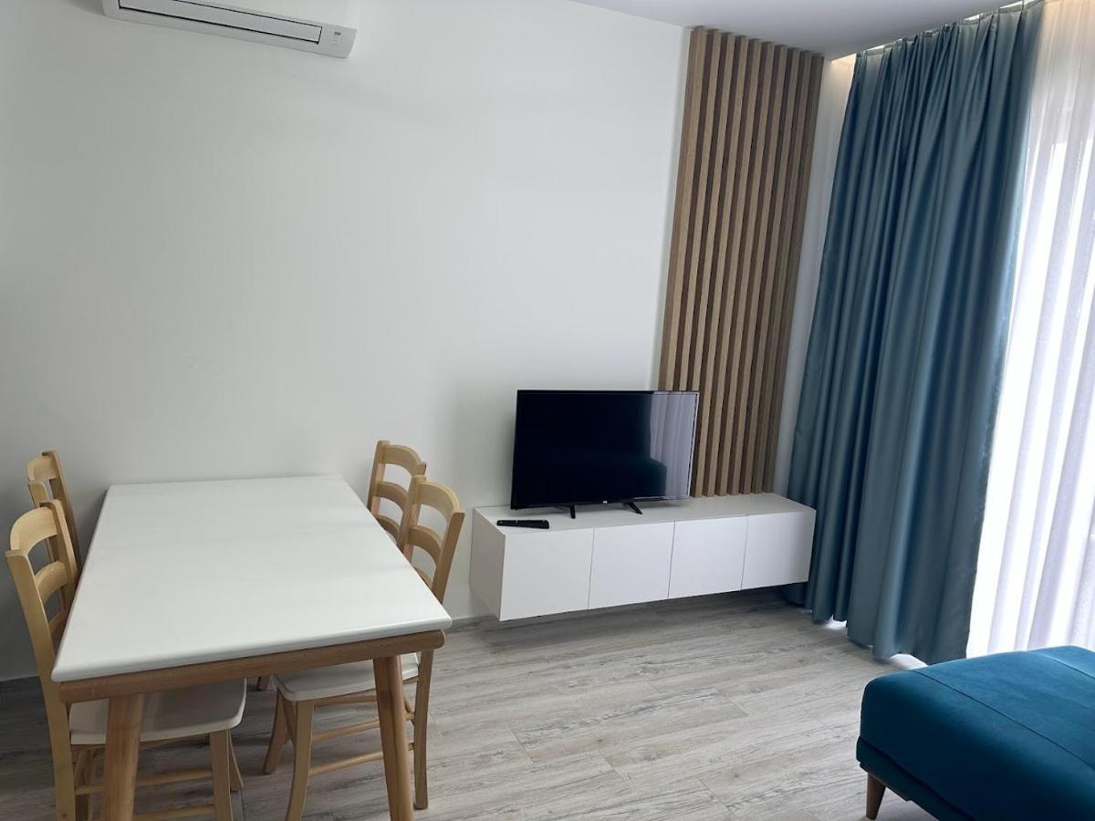 Joanna Suites Sarandë Exterior foto