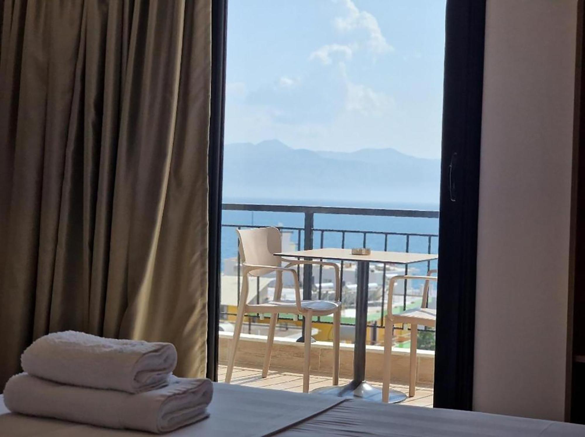 Joanna Suites Sarandë Exterior foto