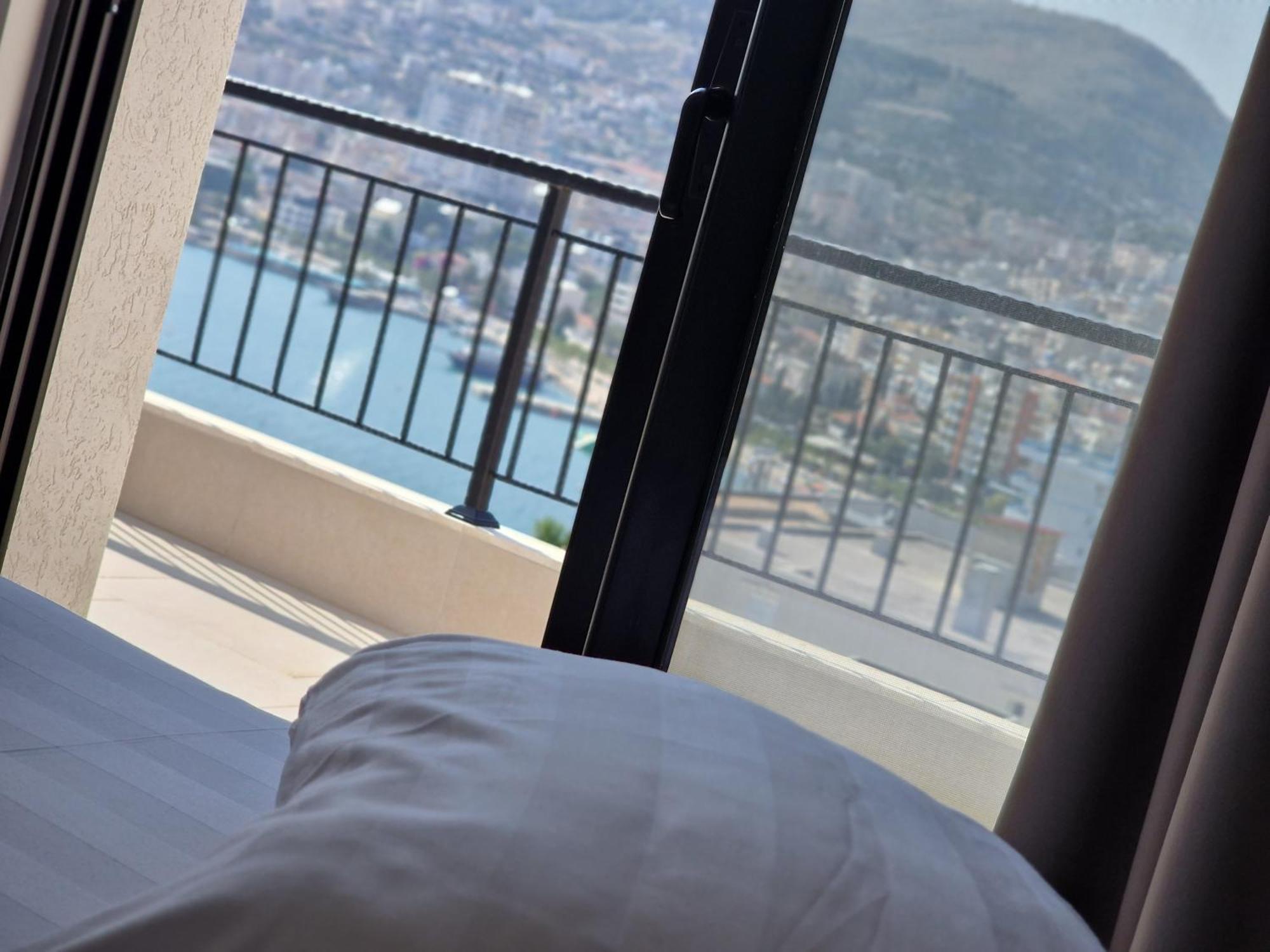 Joanna Suites Sarandë Habitación foto