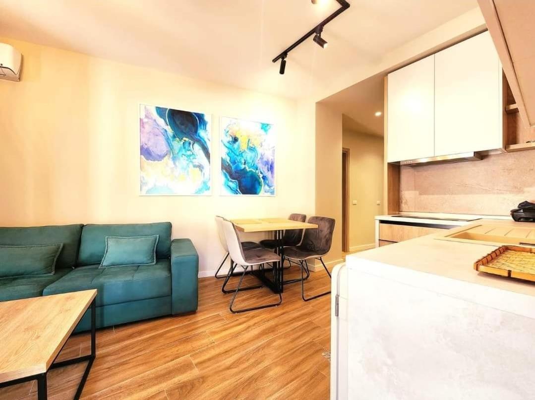 Joanna Suites Sarandë Exterior foto